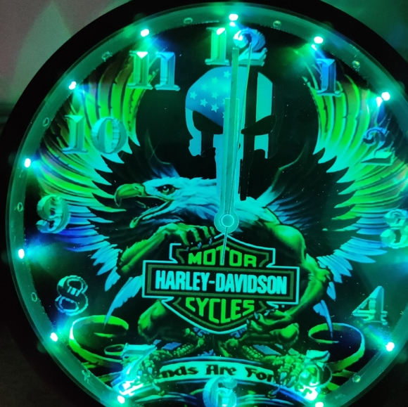 COPY - Harley Davidson clock - Picture 8 of 14
